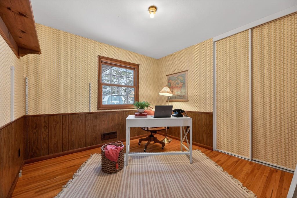 Photo of 10318 York Lane, Bloomington, MN 55431 (MLS # 7001516)