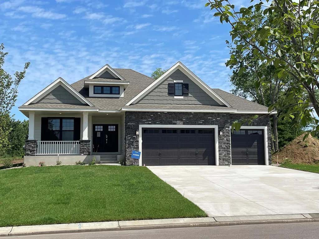 Photo of 1471 Palmer Drive N, Lake Elmo, MN 55042 (MLS # 7115389)