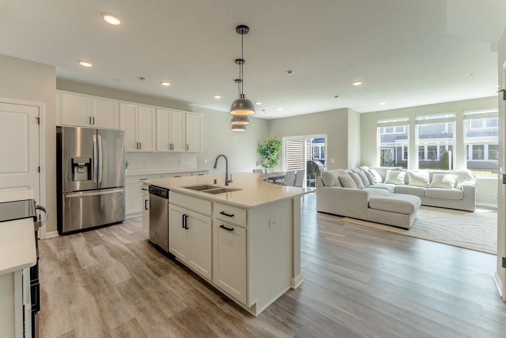 Photo of 4303 123rd Avenue NE #E, Blaine, MN 55449 (MLS # 7056949)