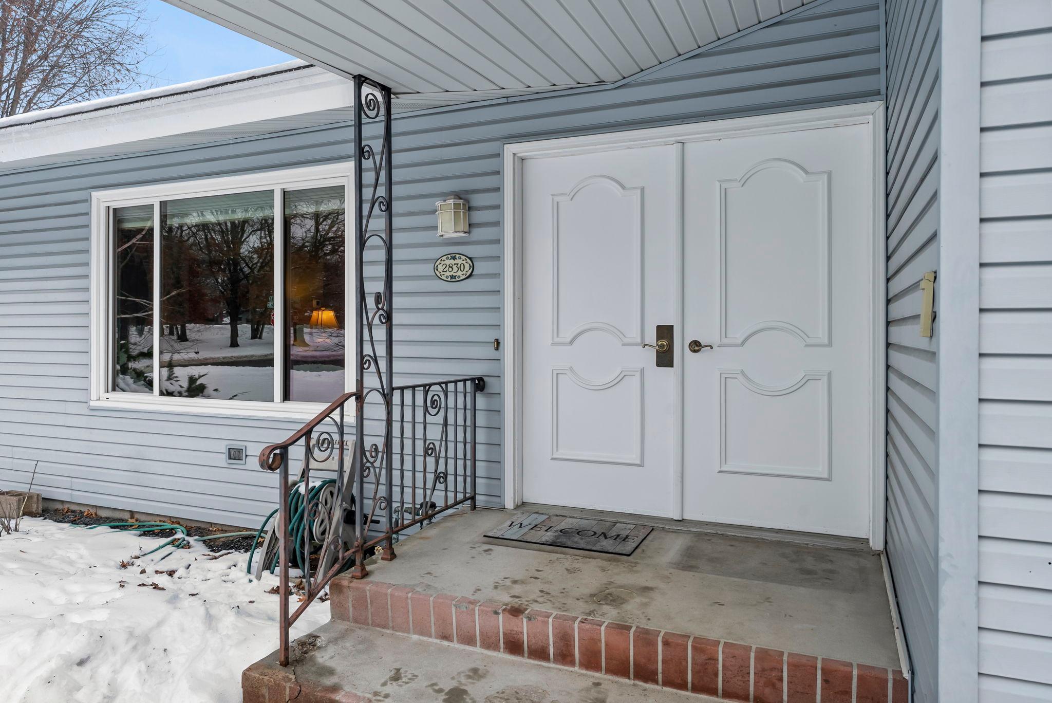 2830 Juniper Street S