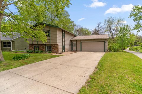 Photo of 1000 Summerfield Drive, Northfield, MN 55057 (MLS # 7075978)
