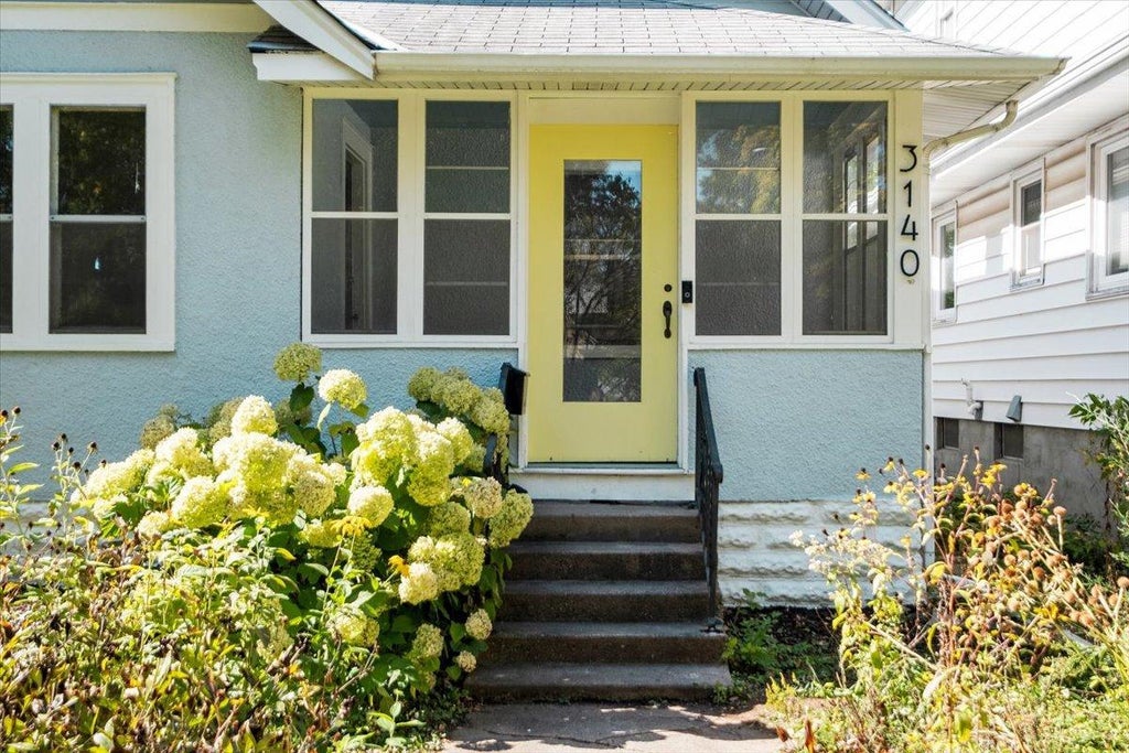 Photo of 3140 40th Avenue S, Minneapolis, MN 55406 (MLS # 7156799)