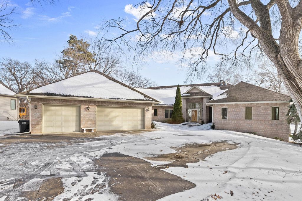 Photo of 1181 12th Avenue NW, New Brighton, MN 55112 (MLS # 7002726)