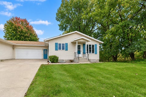 Photo of 1327 S German Street, New Ulm, MN 56073 (MLS # 7151443)