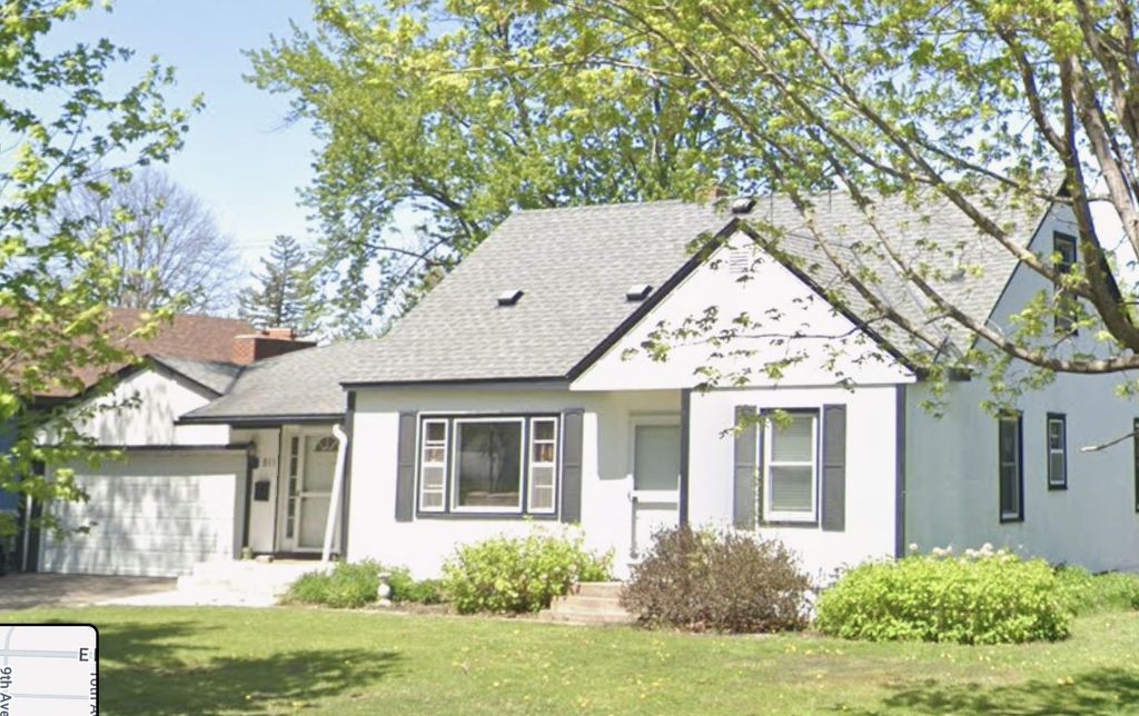 Photo of 811 Monroe Street, Anoka, MN 55303 (MLS # 7024092)