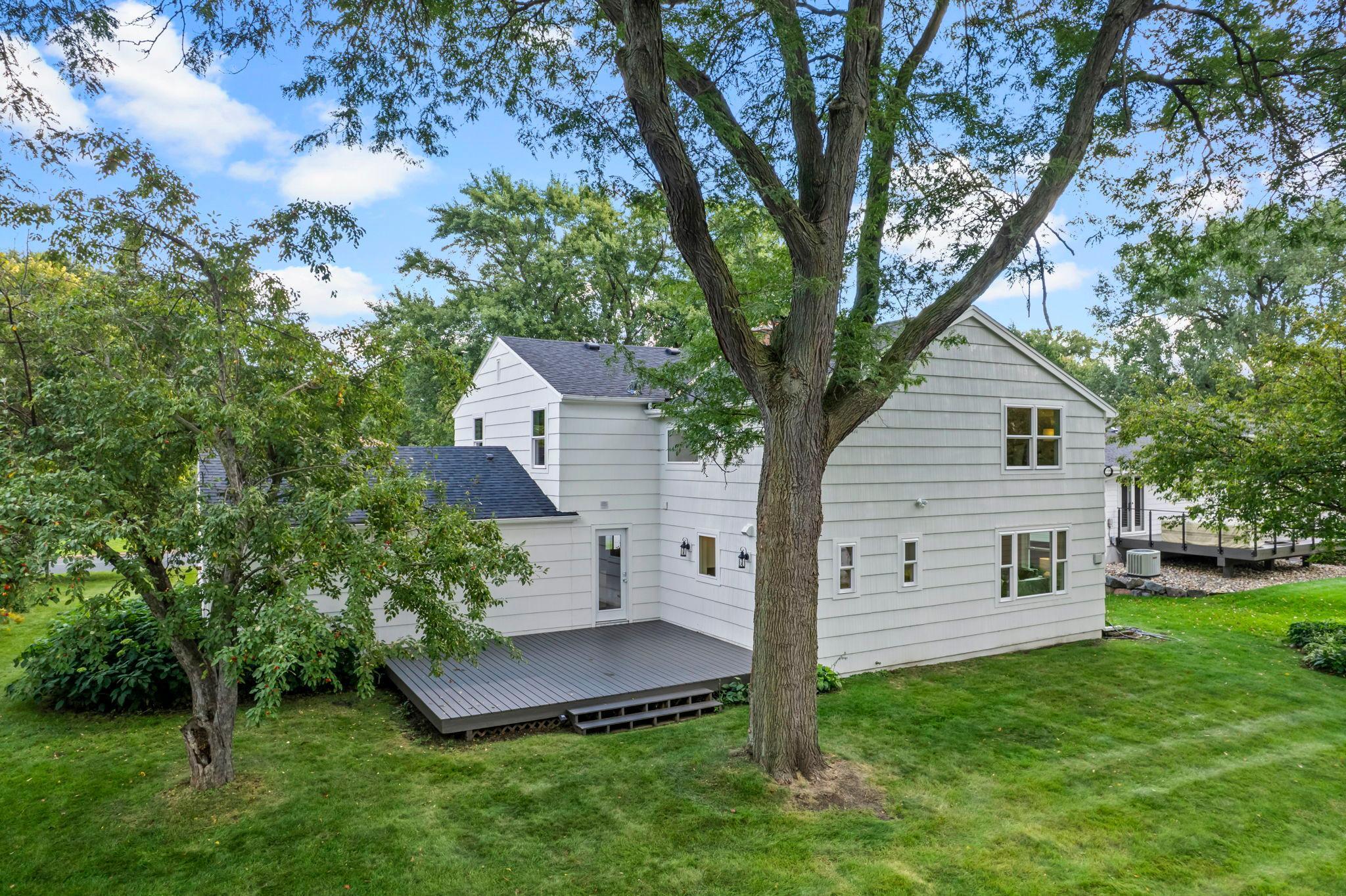 Minneapolis, Minnesota, 55435, United States, 5 Bedrooms Bedrooms, ,5 BathroomsBathrooms,Residential,Active,2014589