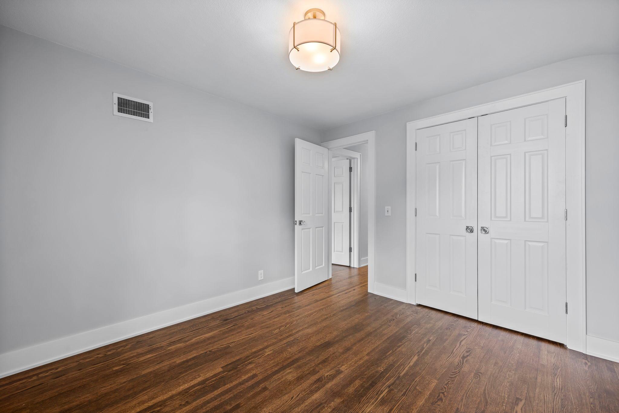 Minneapolis, Minnesota, 55435, United States, 5 Bedrooms Bedrooms, ,5 BathroomsBathrooms,Residential,Active,2014589
