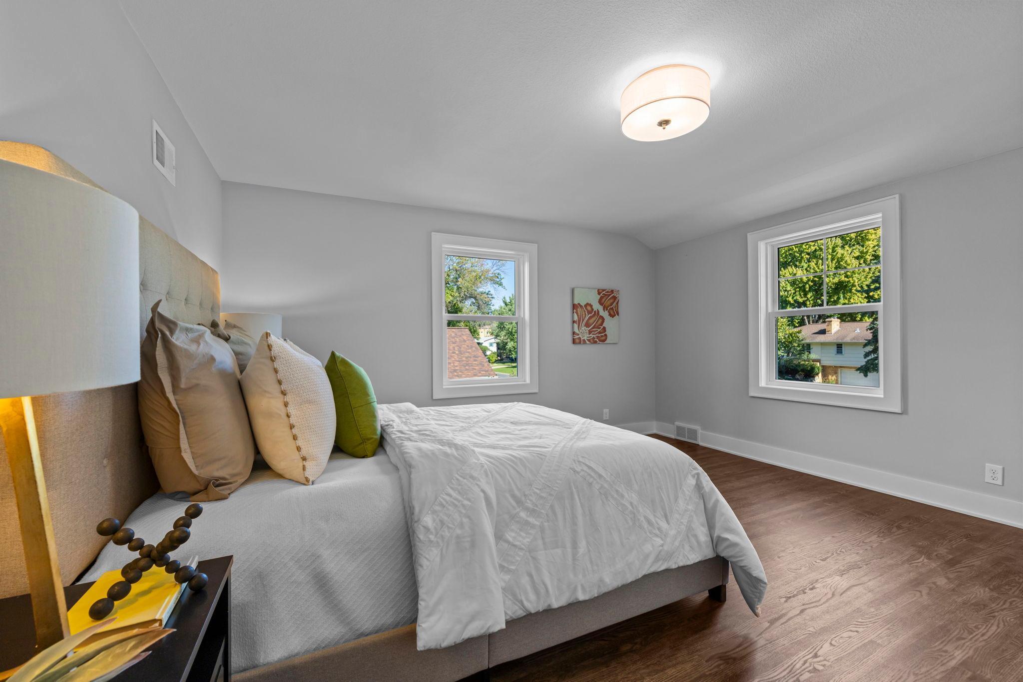 Minneapolis, Minnesota, 55435, United States, 5 Bedrooms Bedrooms, ,5 BathroomsBathrooms,Residential,Active,2014589