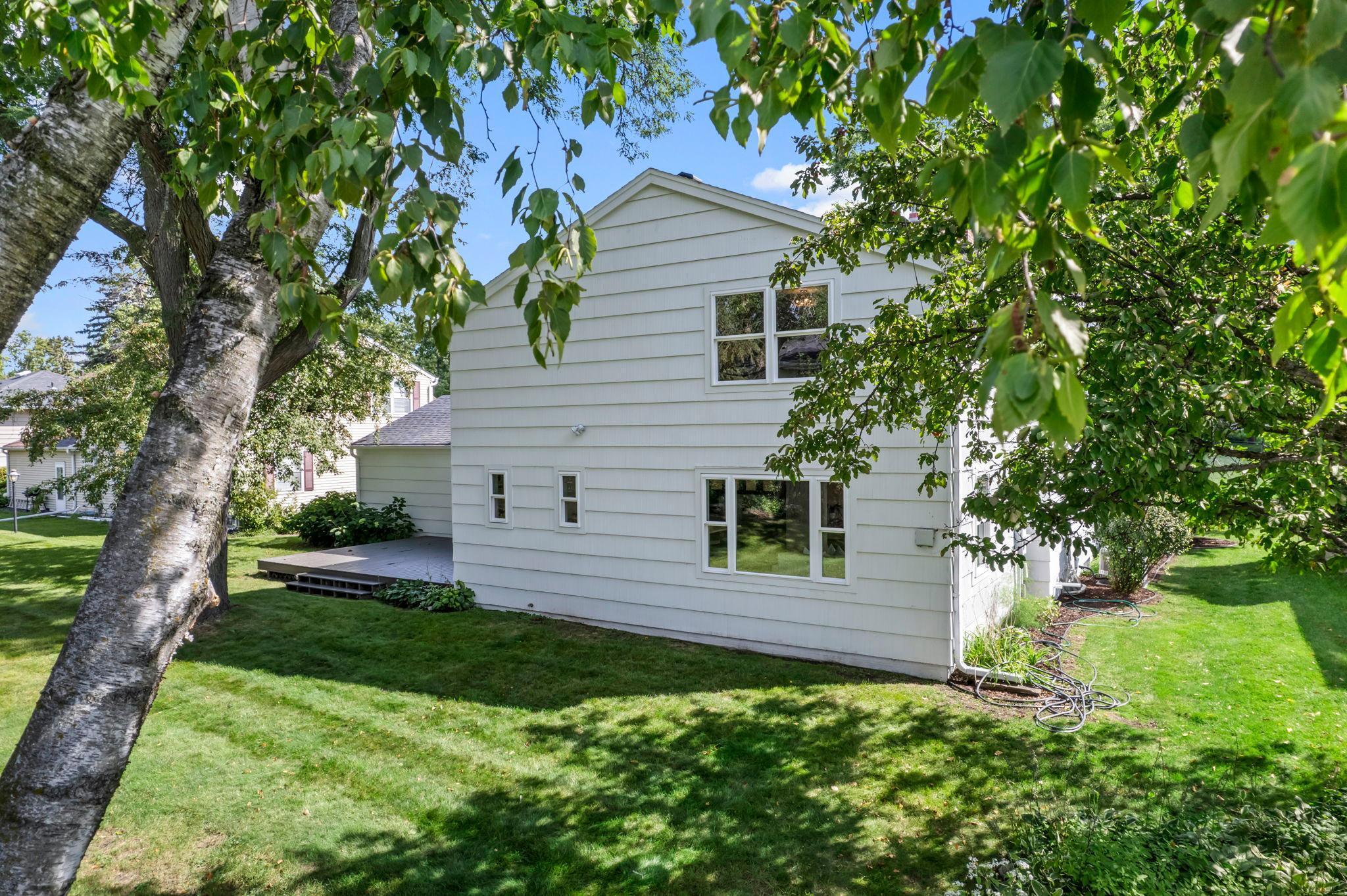 Minneapolis, Minnesota, 55435, United States, 5 Bedrooms Bedrooms, ,5 BathroomsBathrooms,Residential,Active,2014589