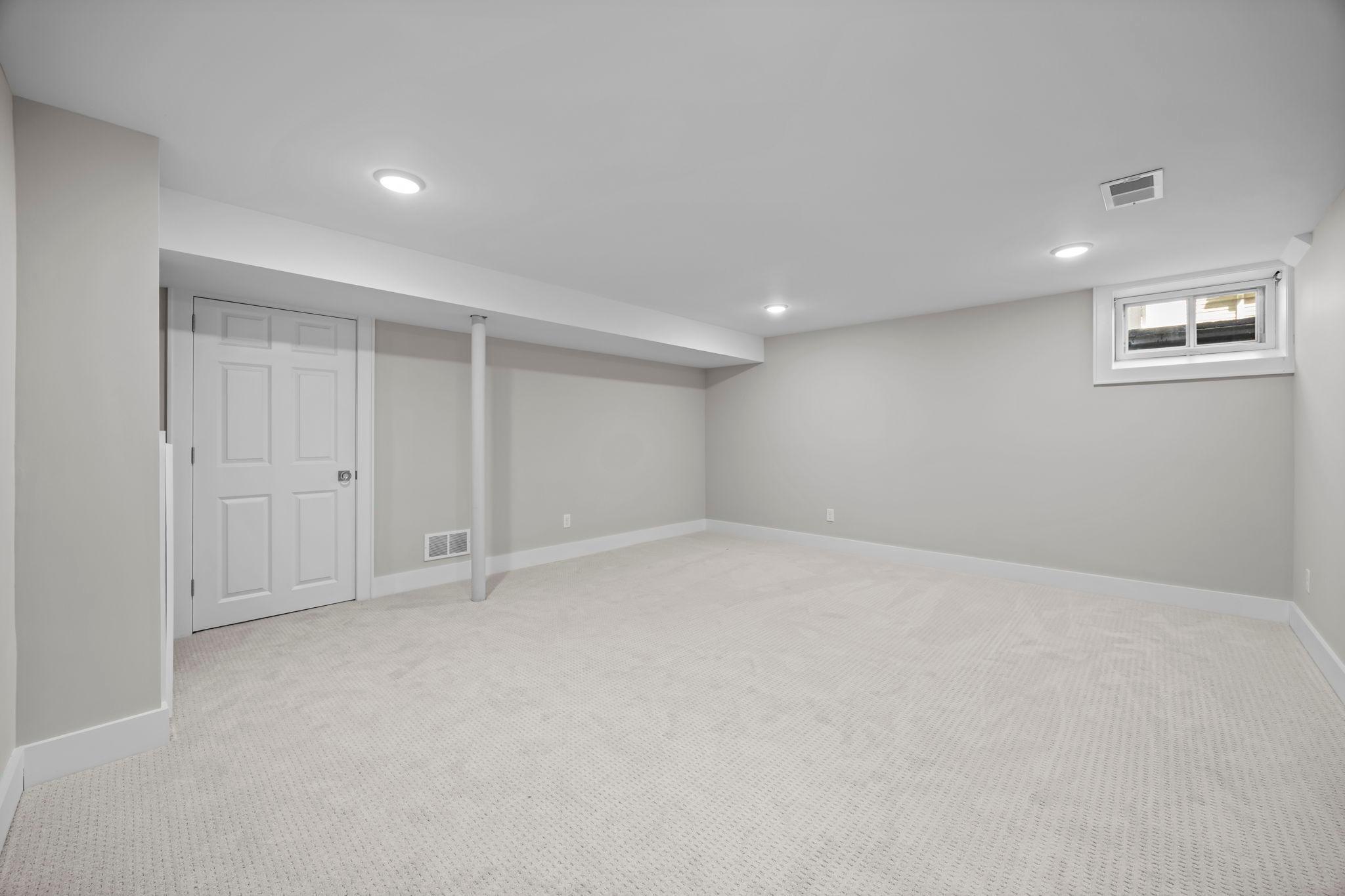 Minneapolis, Minnesota, 55435, United States, 5 Bedrooms Bedrooms, ,5 BathroomsBathrooms,Residential,Active,2014589