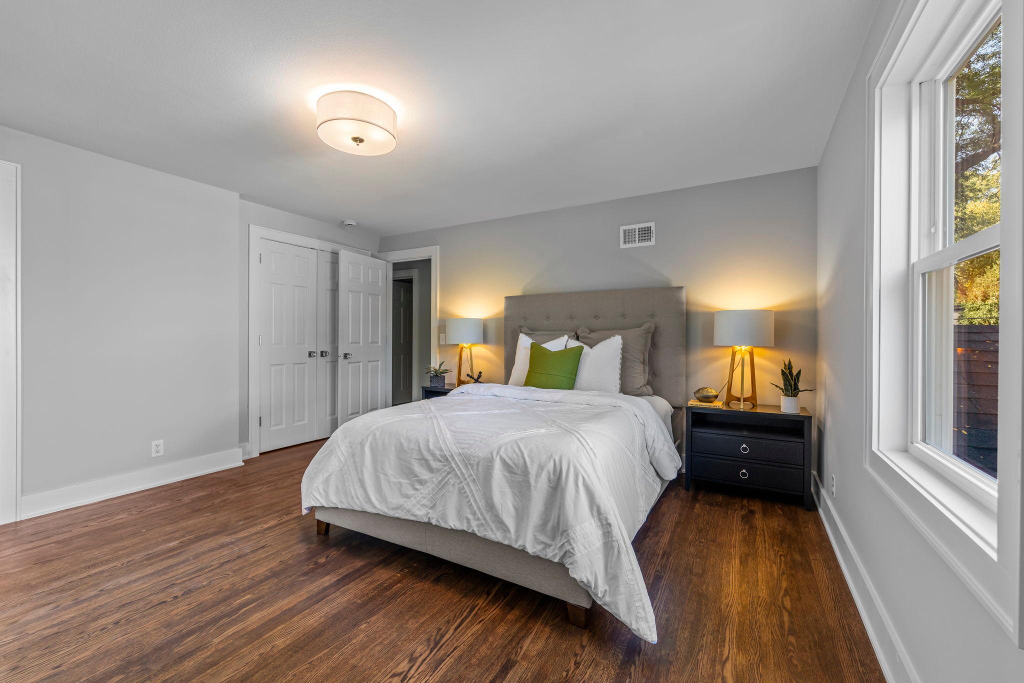 Minneapolis, Minnesota, 55435, United States, 5 Bedrooms Bedrooms, ,5 BathroomsBathrooms,Residential,Active,2014589