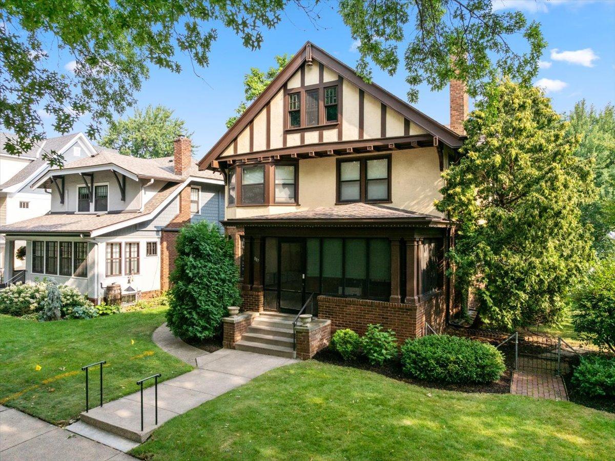 887 Ashland Avenue
