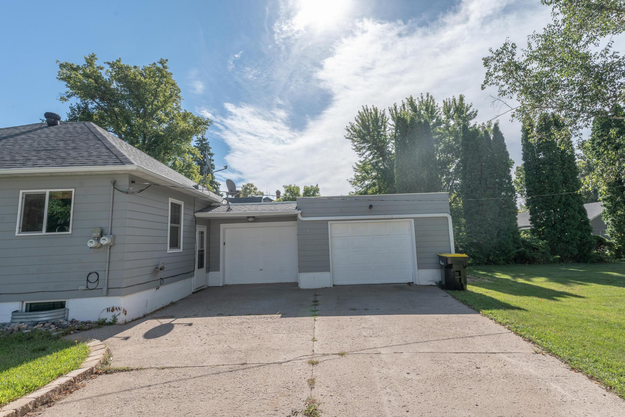 457 2nd Street SW