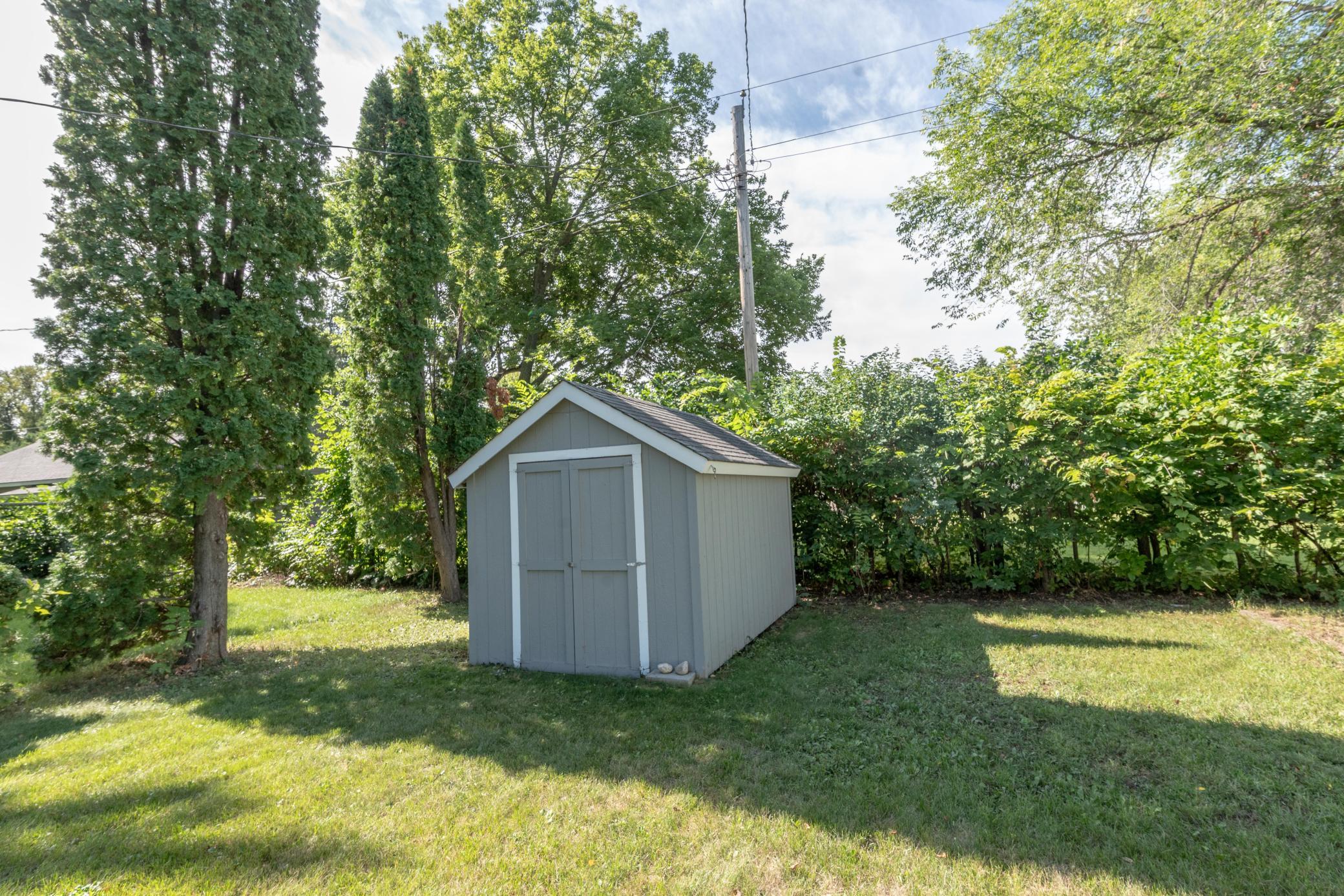 457 2nd Street SW