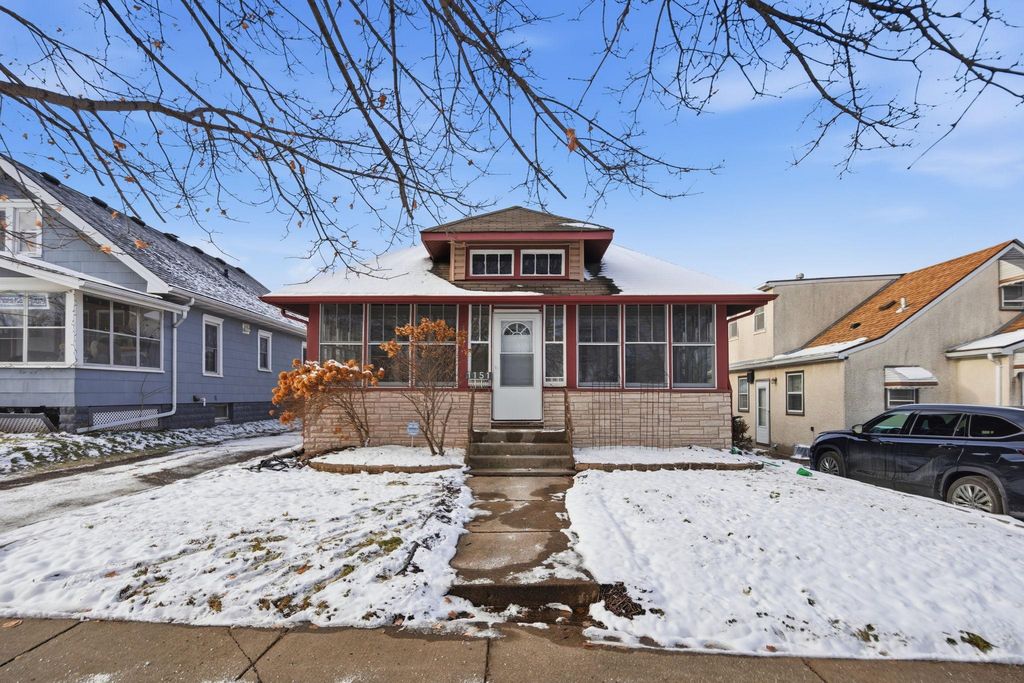 Photo of 1151 Farrington Street, Saint Paul, MN 55117 (MLS # 7021609)