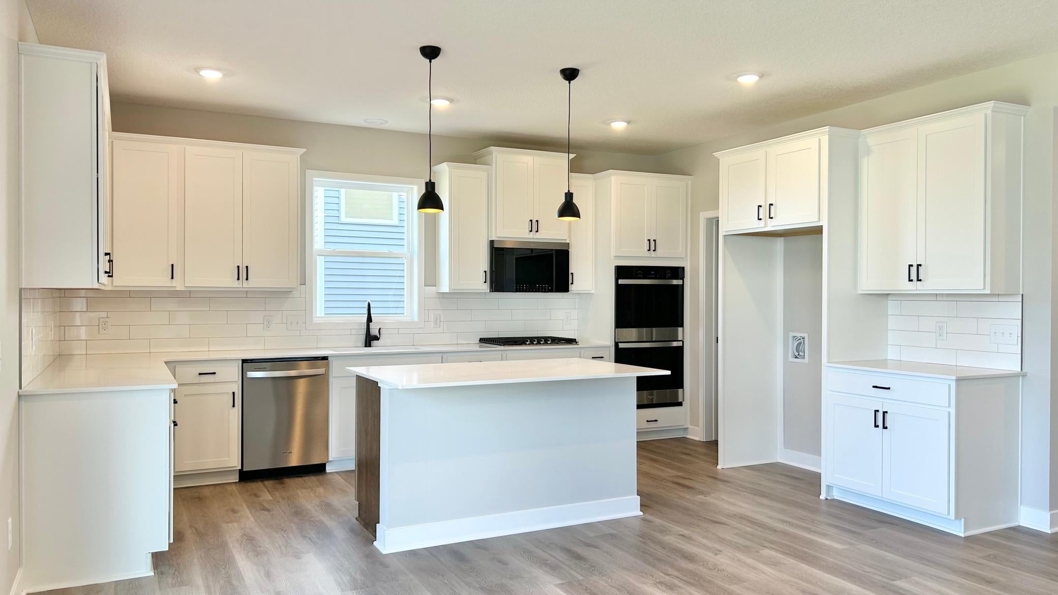 2089 Kestrel Drive