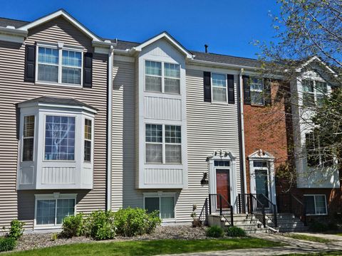 1643 Crossings Boulevard Shakopee MN 55379