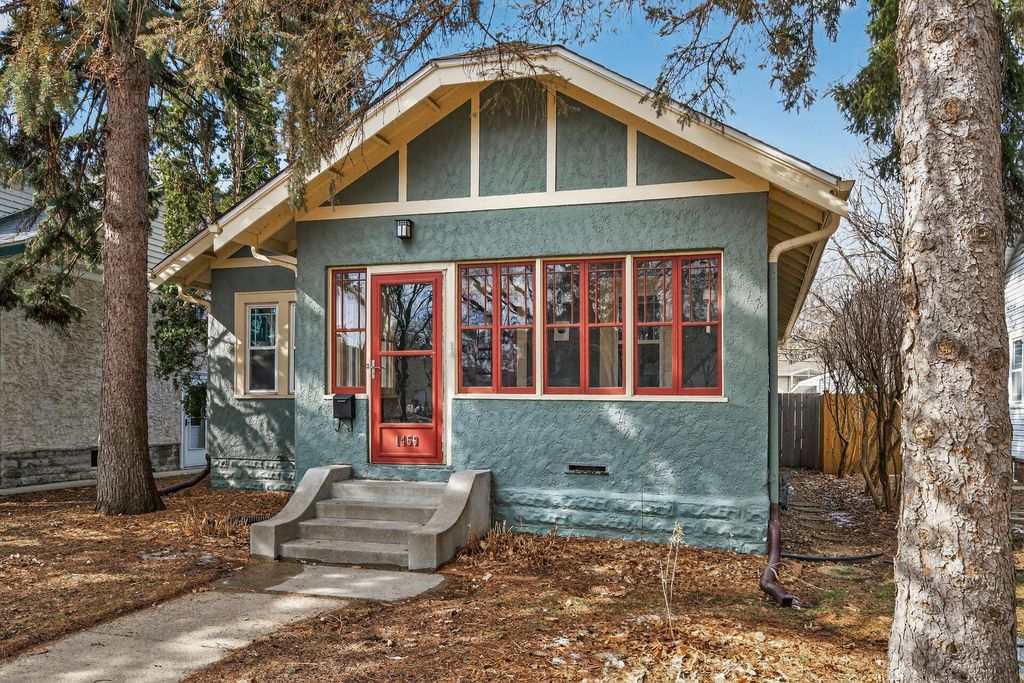 Photo of 1459 Hamline Avenue N, Saint Paul, MN 55108 (MLS # 7019242)