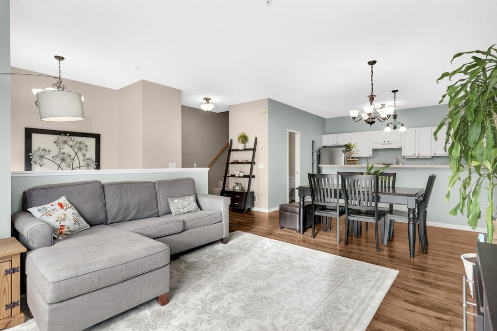 Photo of 430 Willoughby Way W, Hopkins, MN 55305 (MLS # 7004489)