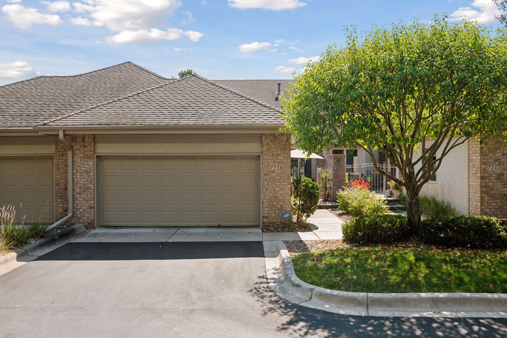 7238 Lewis Ridge Parkway