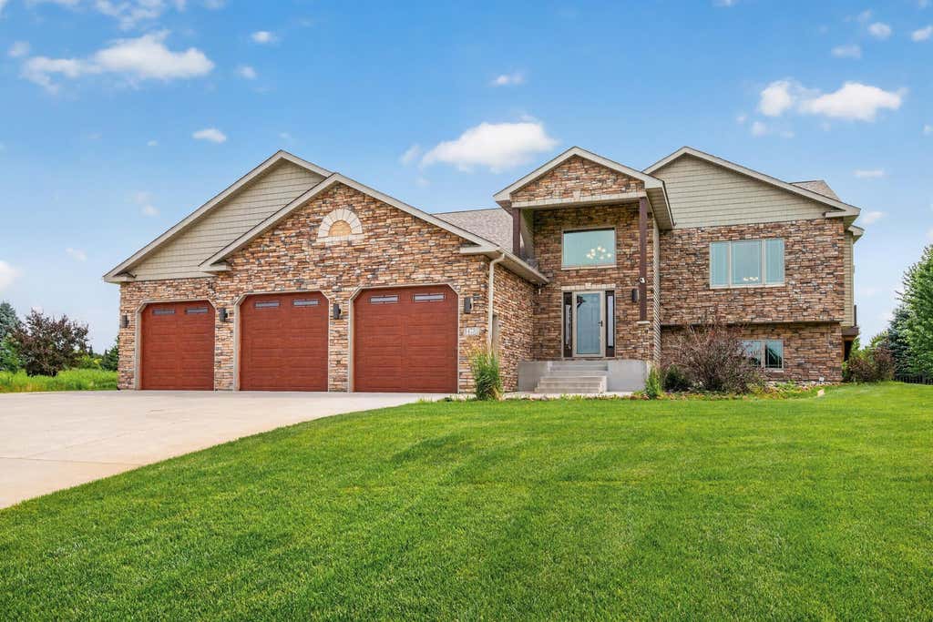Photo of 14731 Naples Street NE, Ham Lake, MN 55304 (MLS # 7103030)