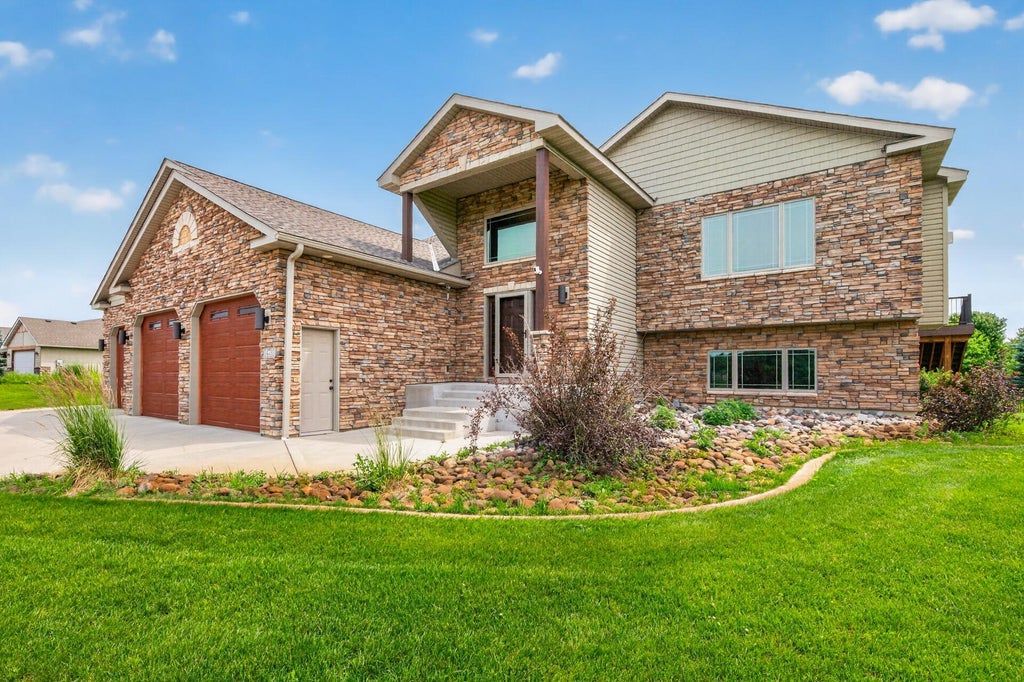 Photo of 14731 Naples Street NE, Ham Lake, MN 55304 (MLS # 7103030)
