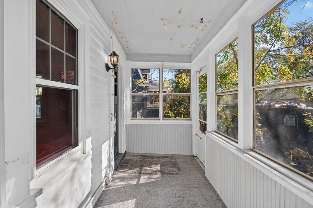 Photo of 893 Scheffer Avenue, Saint Paul, MN 55102 (MLS # 7162709)