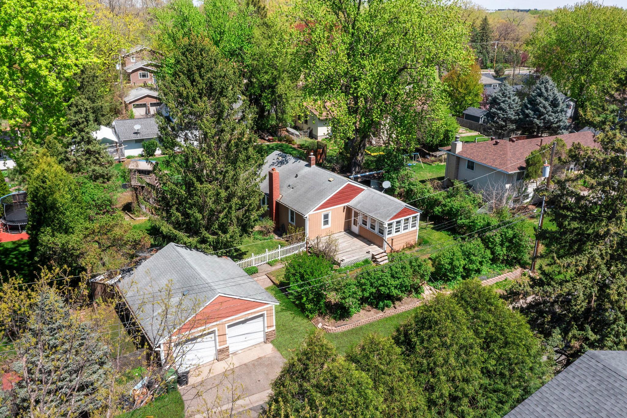 435 Walnut Lane