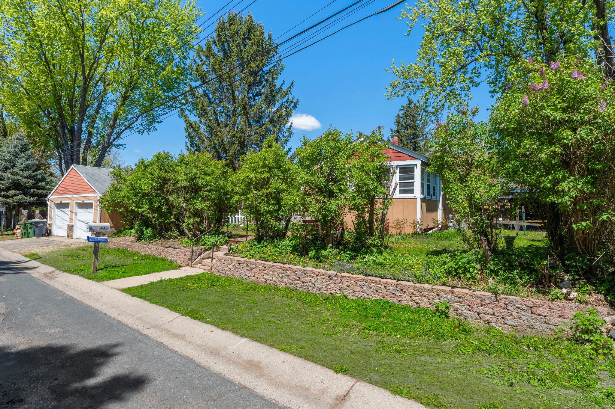 435 Walnut Lane