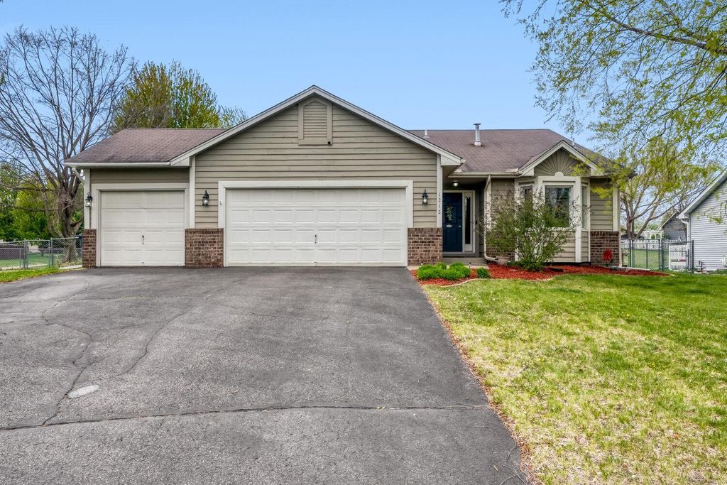 Photo of 1212 142nd Lane NW, Andover, MN 55304 (MLS # 7062488)