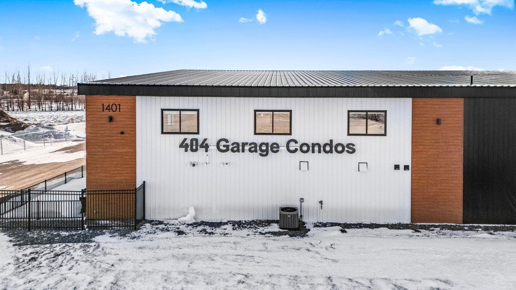 Photo of 1400 19th Street NE, Sauk Rapids, MN 56379 (MLS # 7022148)