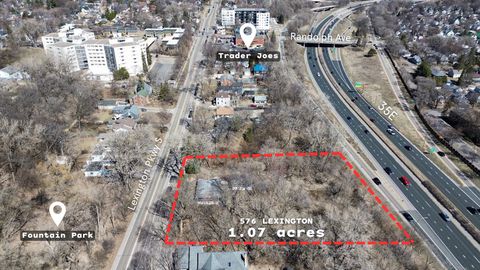 576 Lexington Parkway S Saint Paul MN 55116