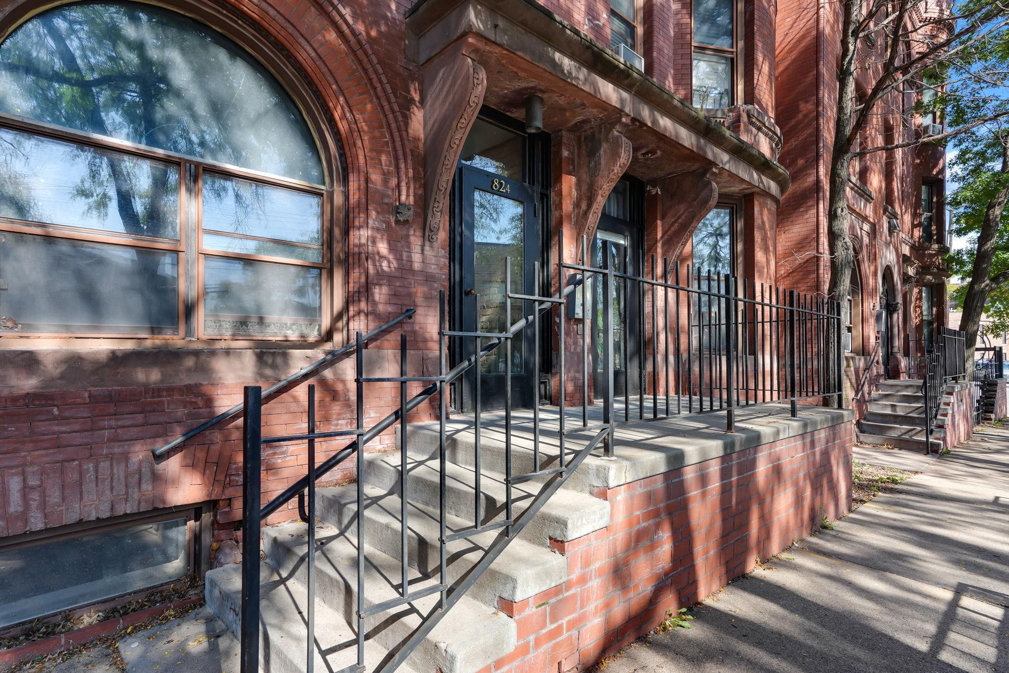 824 S 10th Street 10