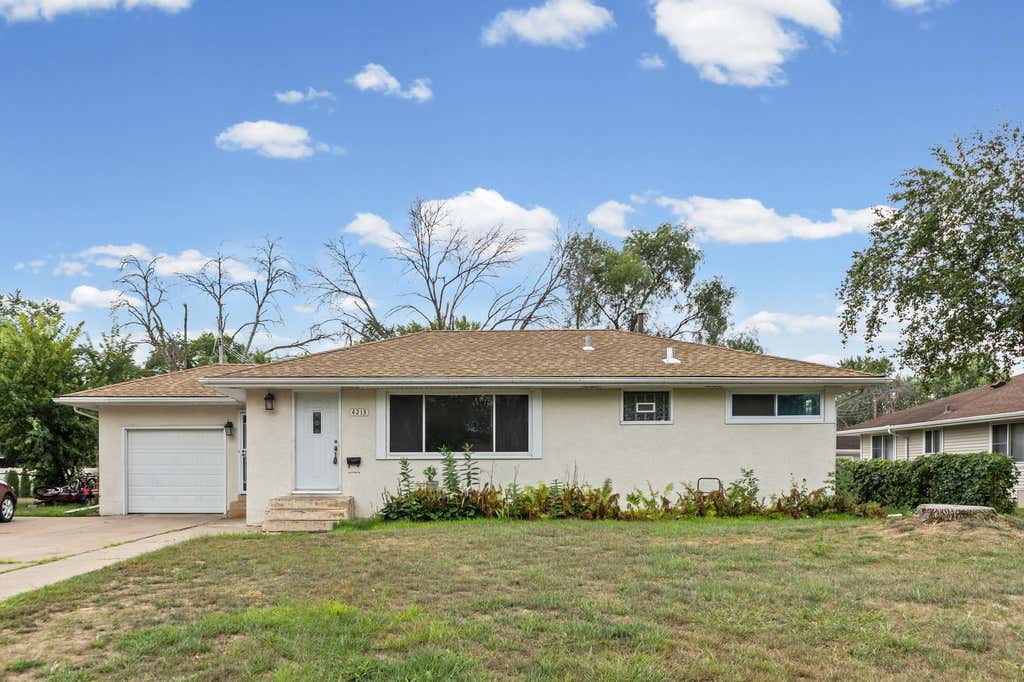 Photo of 4213 62nd Avenue N, Brooklyn Center, MN 55429 (MLS # 7129194)