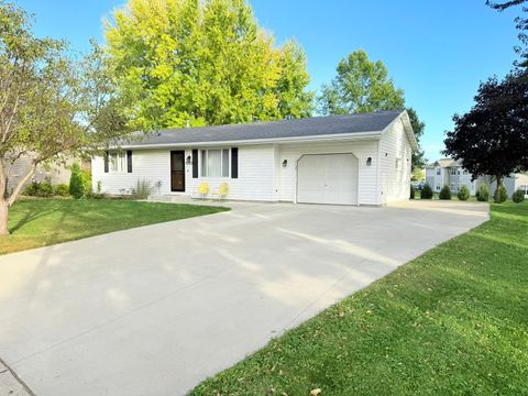 Photo of 367 Arglen Drive, Owatonna, MN 55060 (MLS # 6803248)