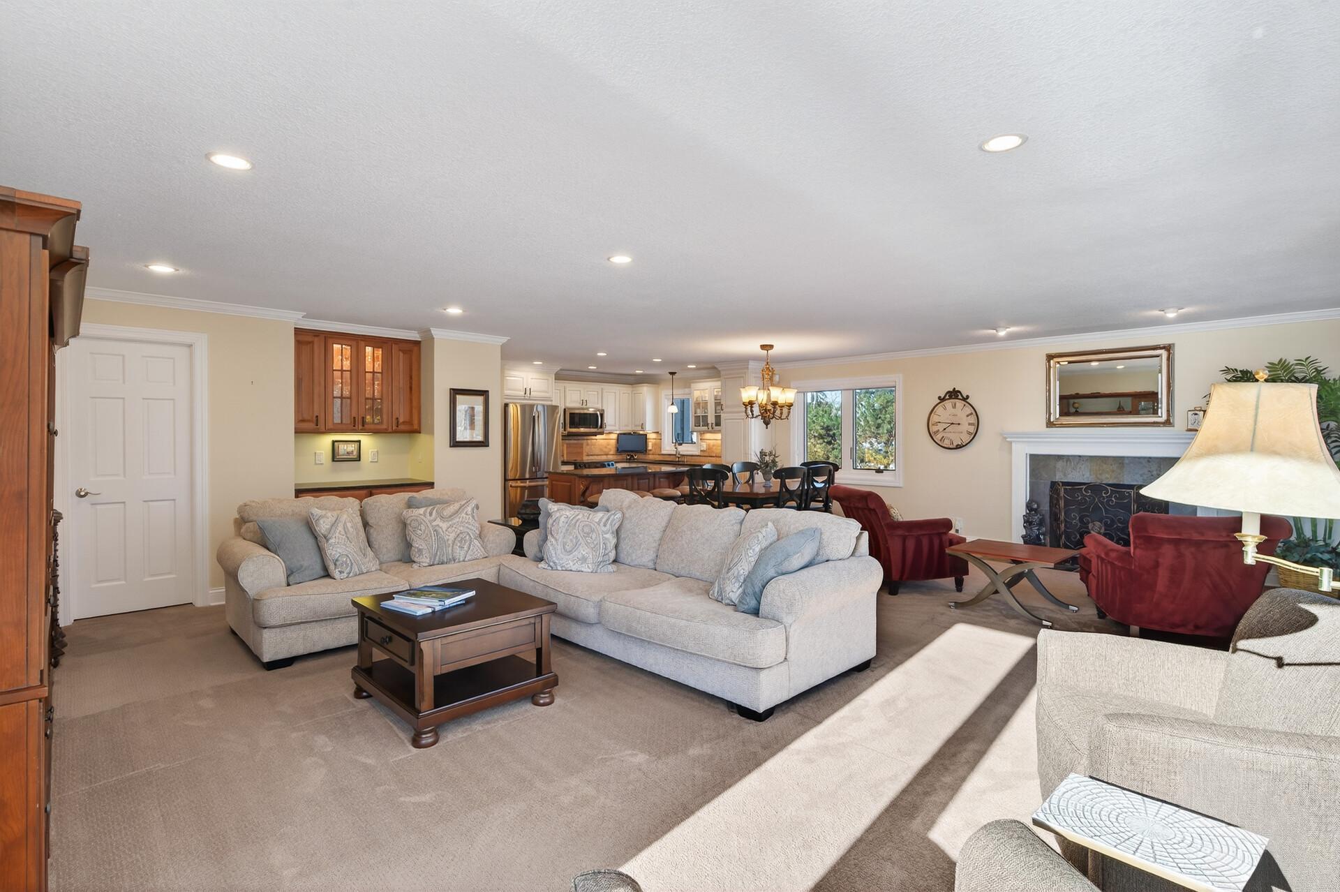 2670 Commerce Boulevard 202