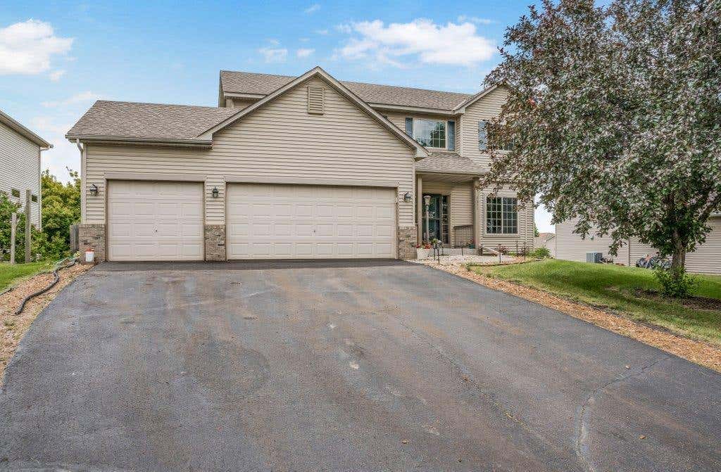 Photo of 2051 River Bend Trail, Mayer, MN 55360 (MLS # 7094265)