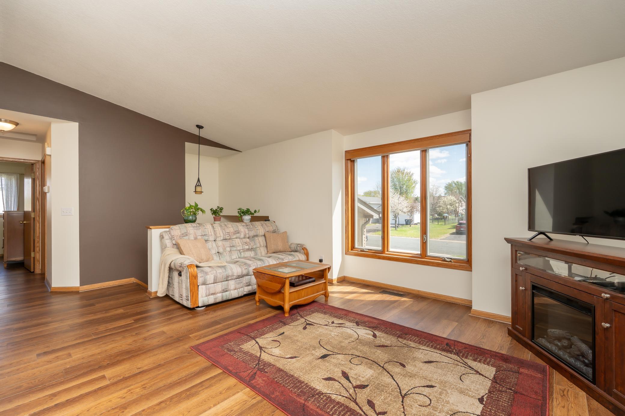 433 Braeburn Drive