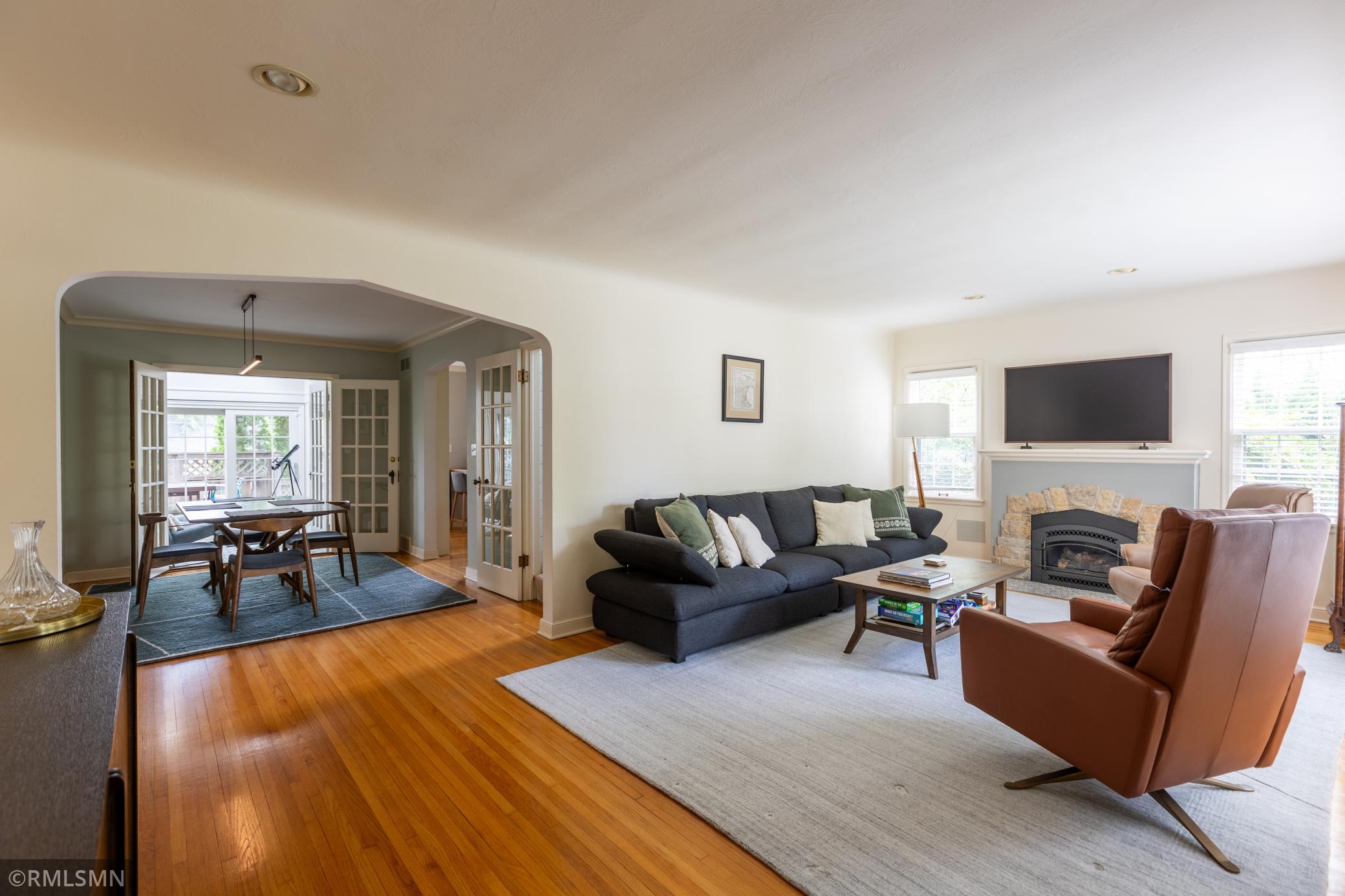 581 Montrose Lane