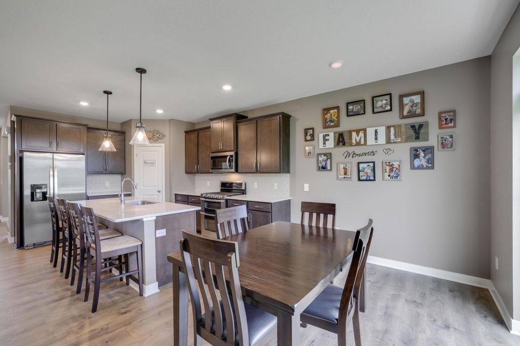 Photo of 3064 Sunflower Way NW, Prior Lake, MN 55352 (MLS # 7062111)