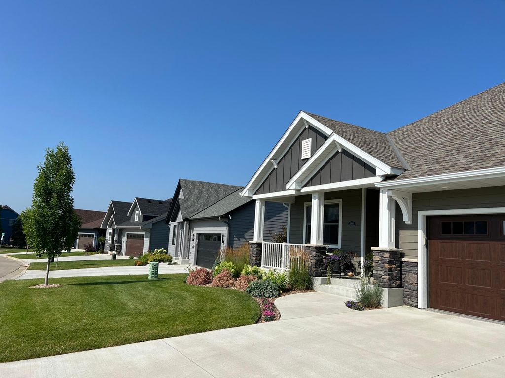 Photo of 2019 Erie Drive, Northfield, MN 55057 (MLS # 6689670)