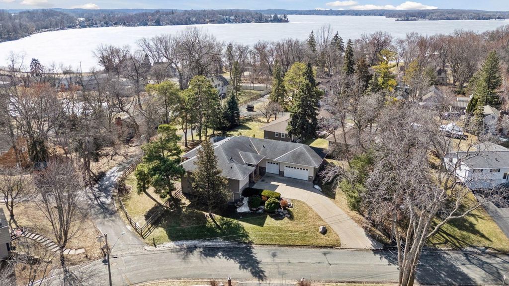 Photo of 5100 Glendale Road, Mound, MN 55364 (MLS # 7028628)