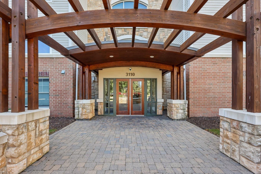 Photo of 3110 N Chestnut Street #308, Chaska, MN 55318 (MLS # 7143391)