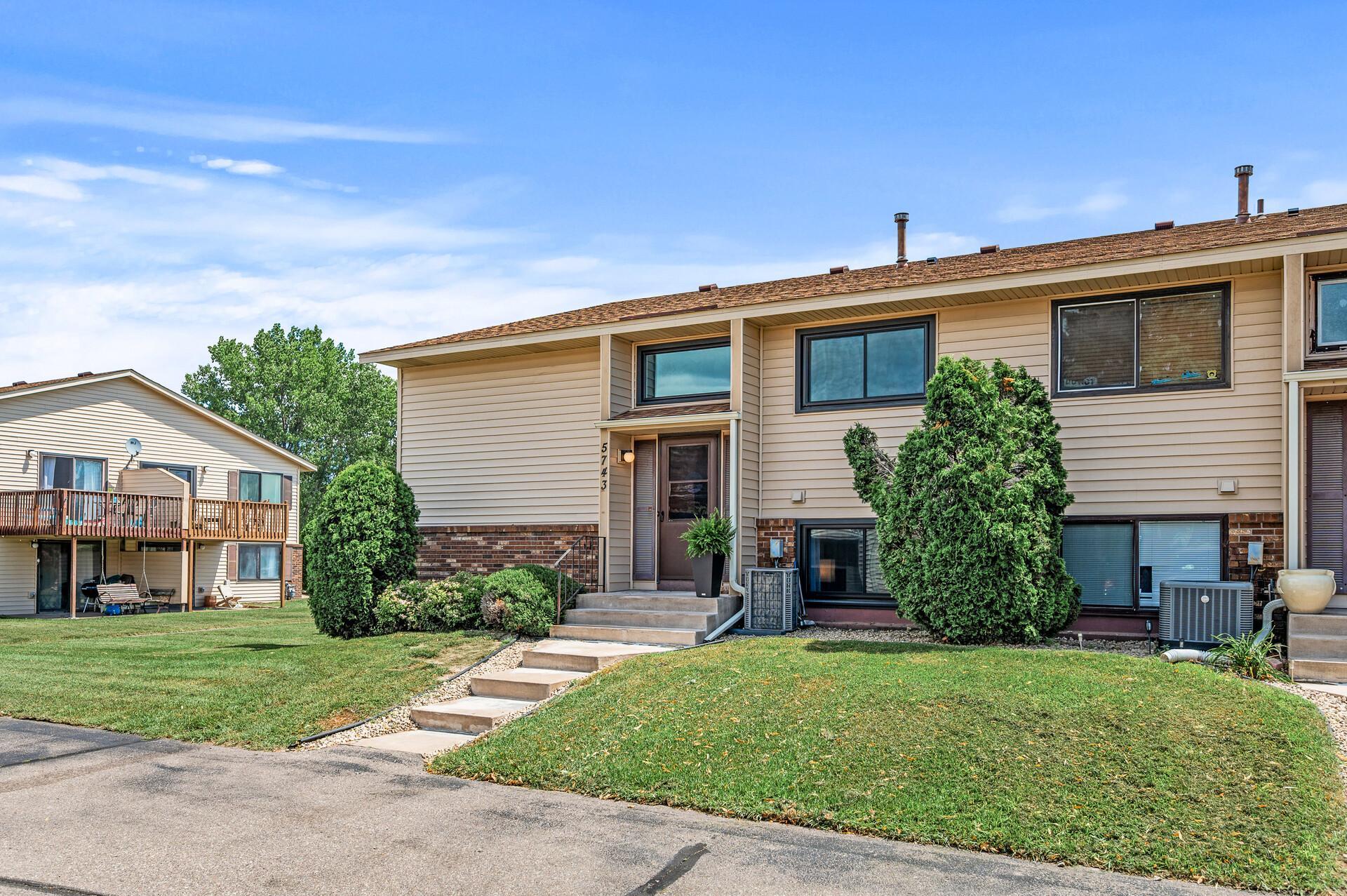 5743 Otter View Trail