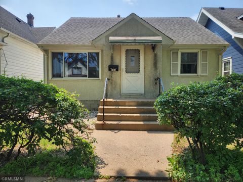 864 Rose Avenue E Saint Paul MN 55106