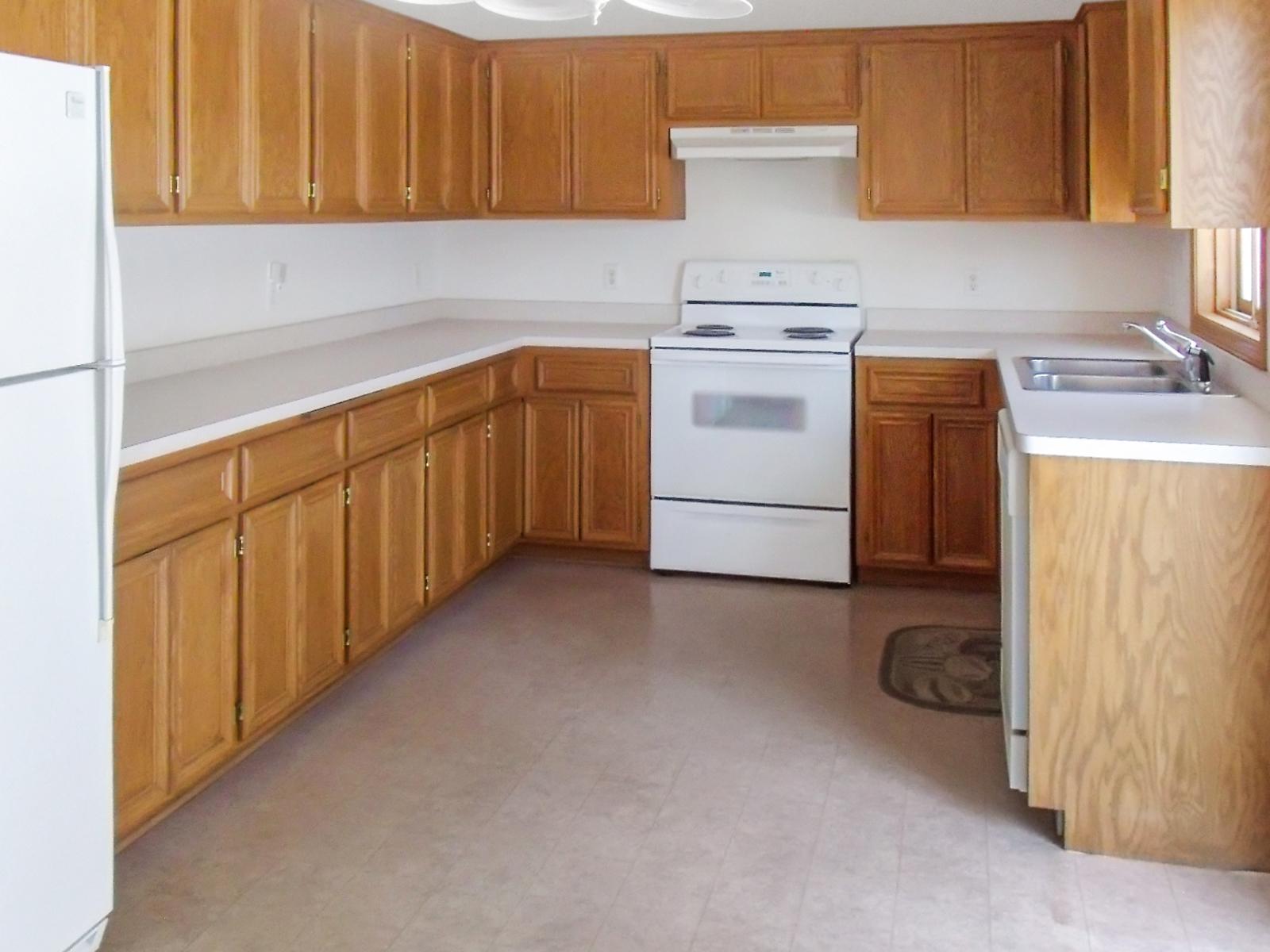 7229 Woodstock Curve