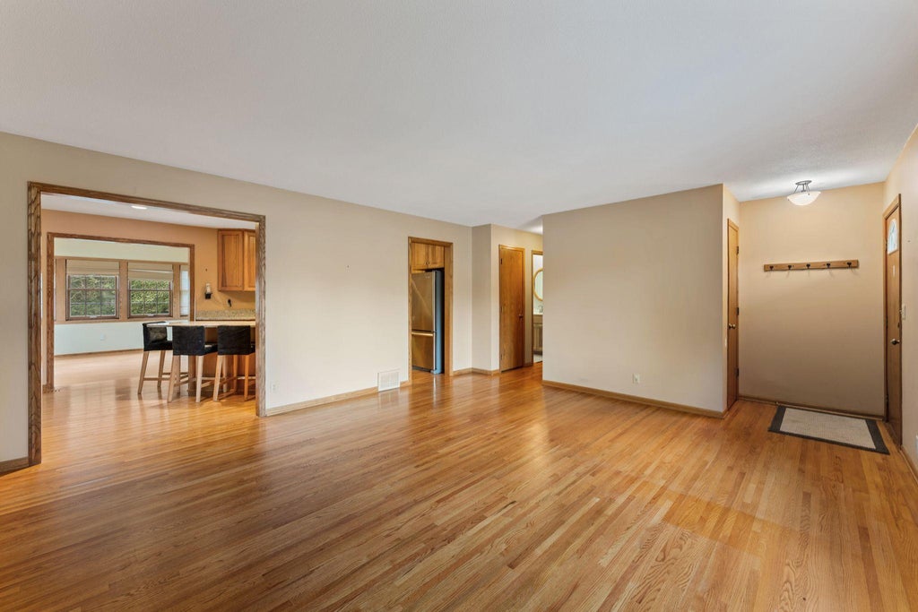Photo of 1096 Rome Court, Apple Valley, MN 55124 (MLS # 7111814)