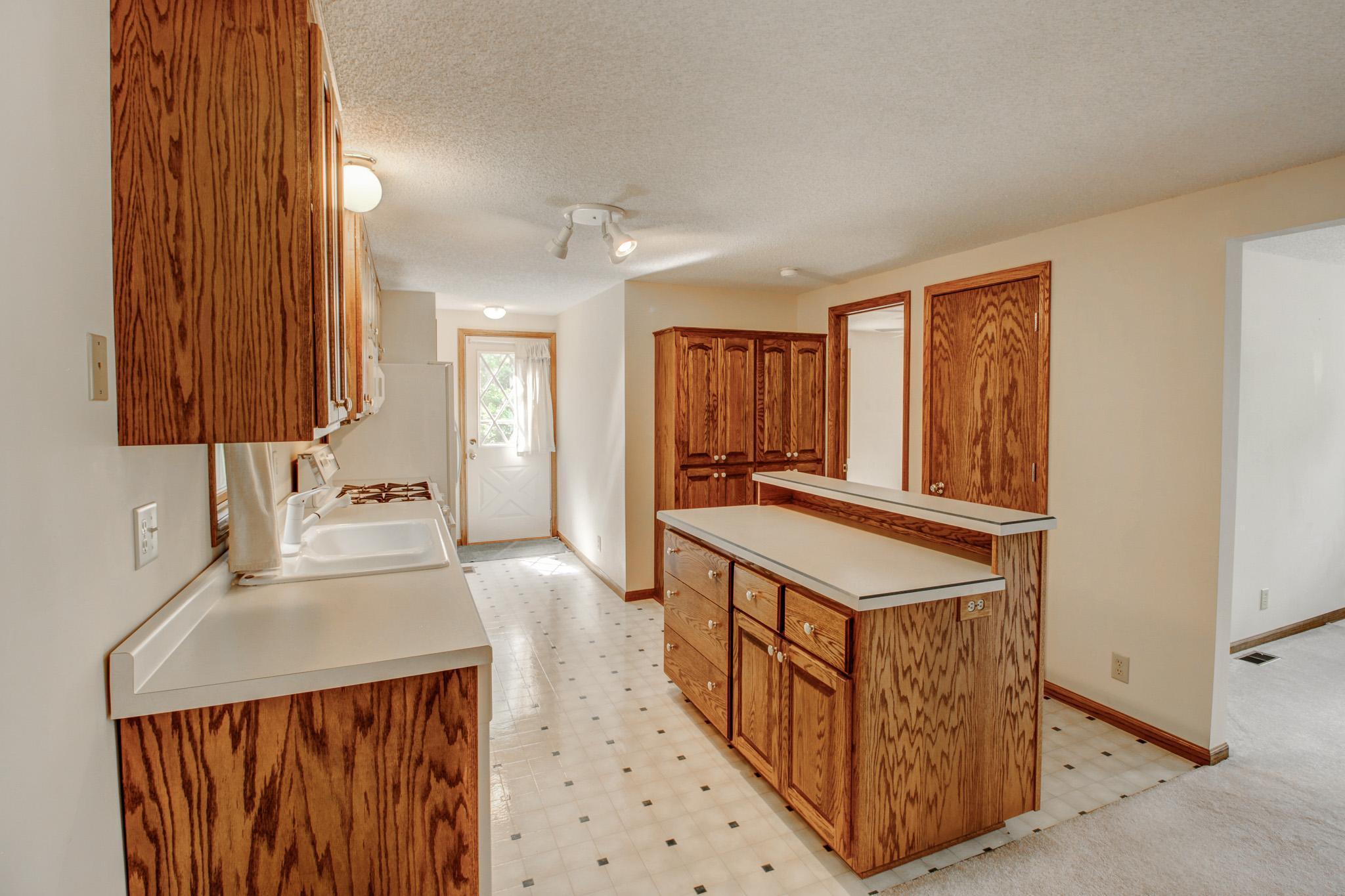 57436 Dinner Lake Loop