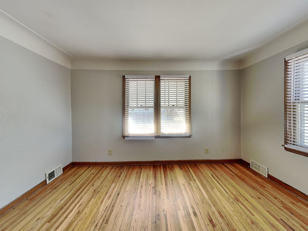 Photo of 5606 Bryant Avenue N, Brooklyn Center, MN 55430 (MLS # 6821644)