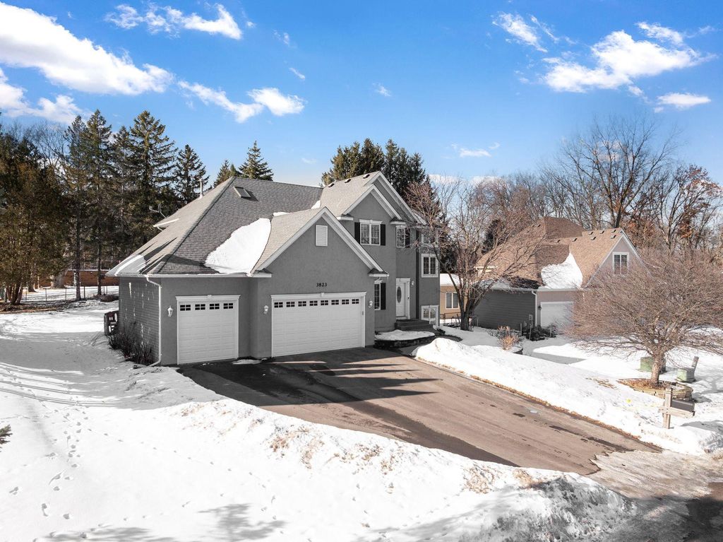 Photo of 3823 Tessier Trail, Vadnais Heights, MN 55127 (MLS # 7015111)